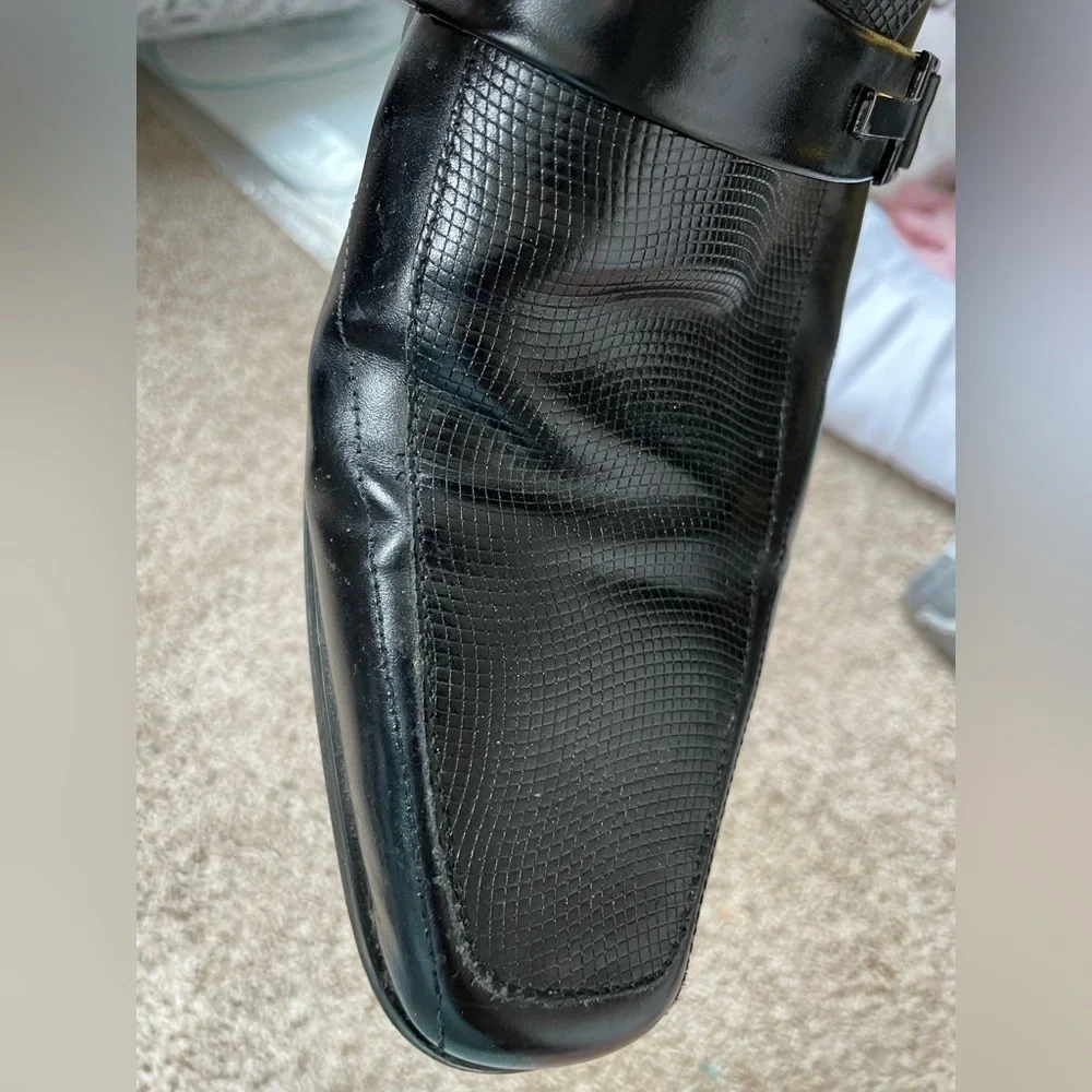 Men’s Genuine Leather Stacy Adam’s Beau pointed square.